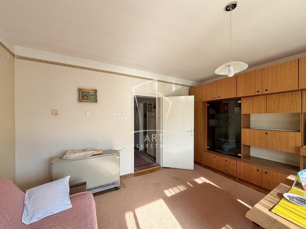 Slika 2 - Ratka Mitrovića, Kuća na prodaju, 116m2, 390.000€