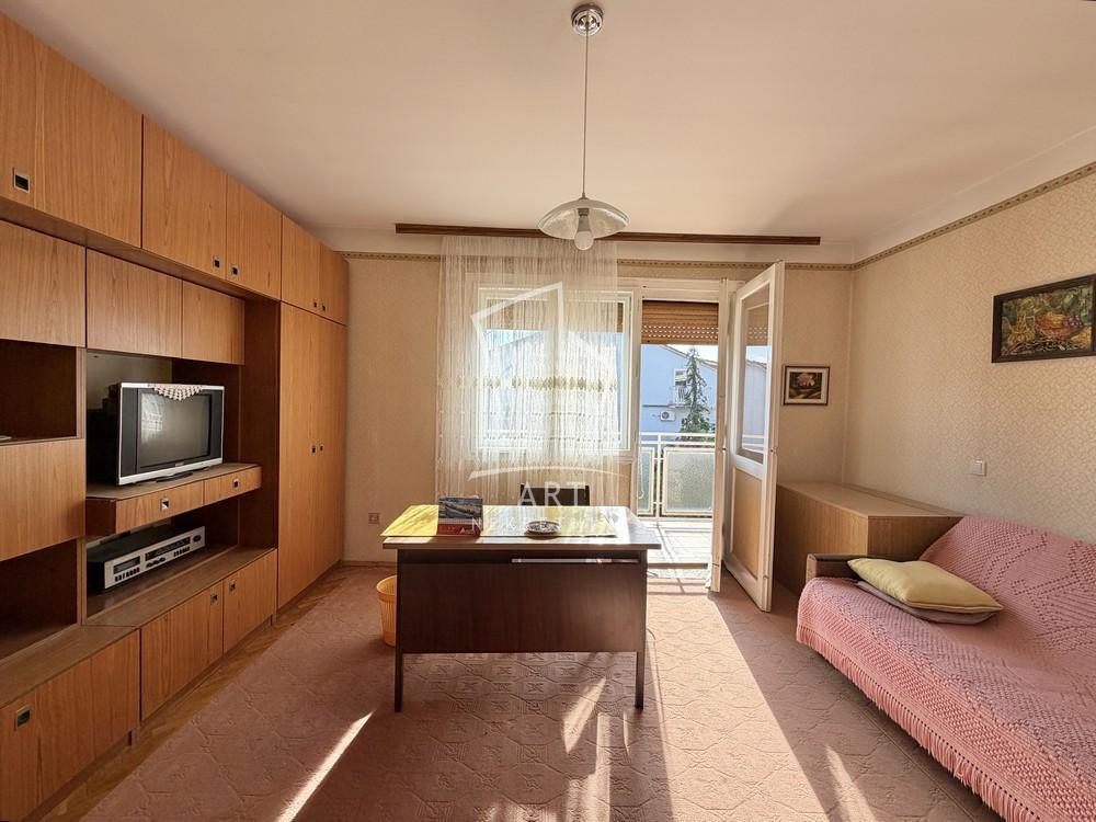 Glavna slika -Ratka Mitrovića, Kuća na prodaju, 116m2, 390.000€