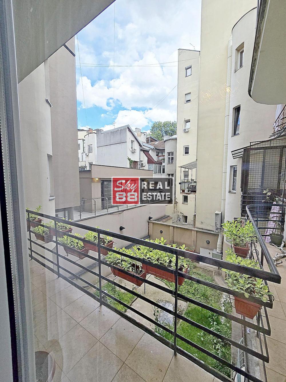 Slika 11 - Njegoševa, Trosoban stan za izdavanje, 86m2, 1.300€
