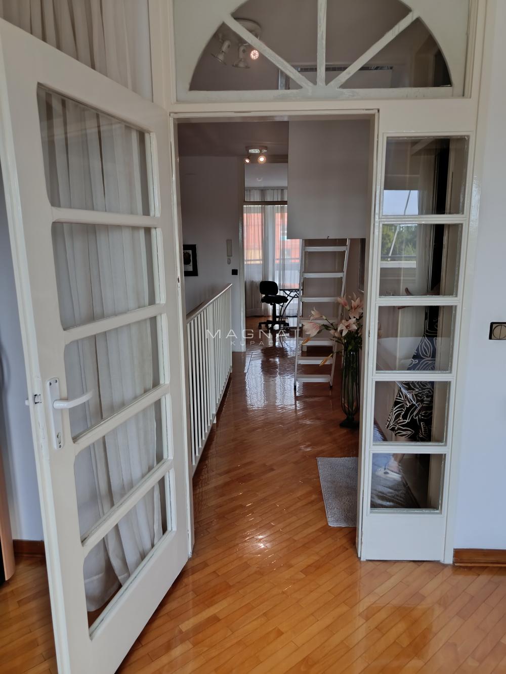 Slika 5 - Ilije Stojadinovića,  Kuća za izdavanje, 257m2, 2.900€