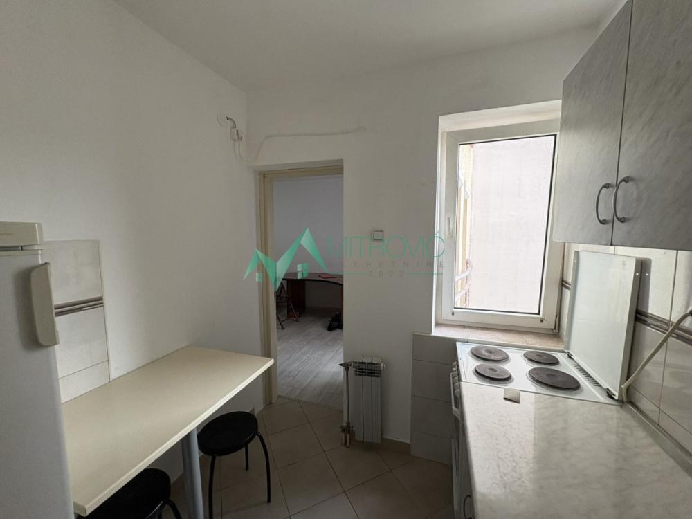 Slika 3 - Jednosoban stan za izdavanje, 28m2, 250€