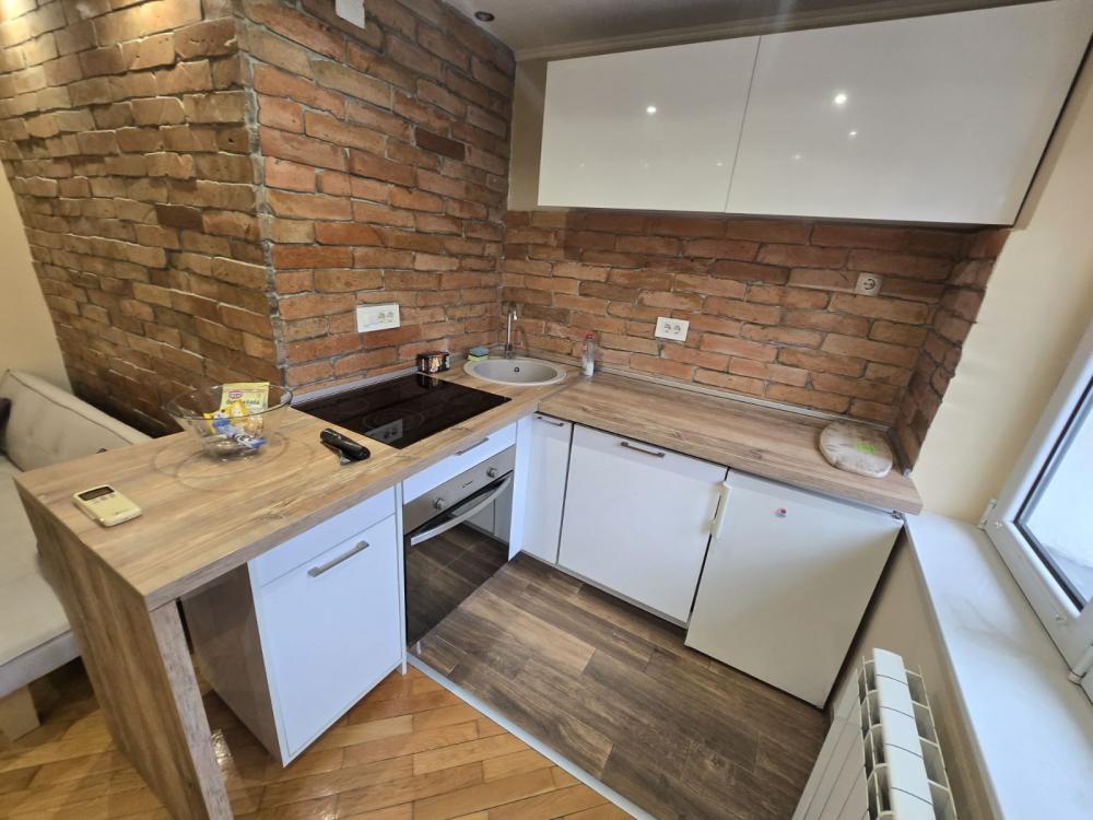 Slika 1 - Jelisavete Načić, Trosoban stan za izdavanje, 69m2, 850€