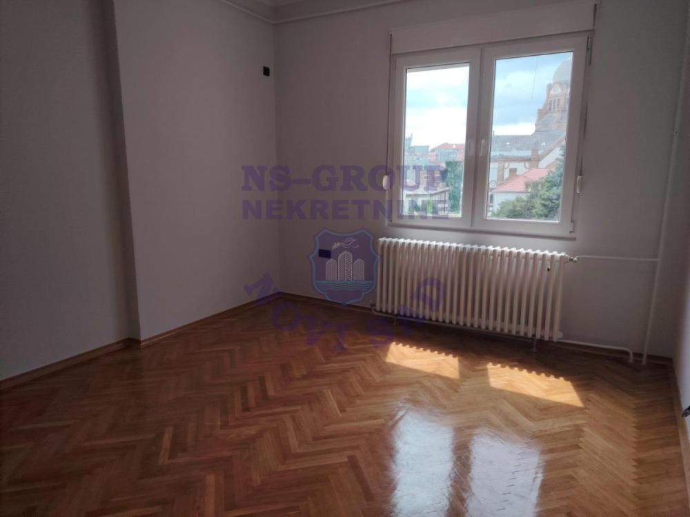 Glavna slika oglasa 404883