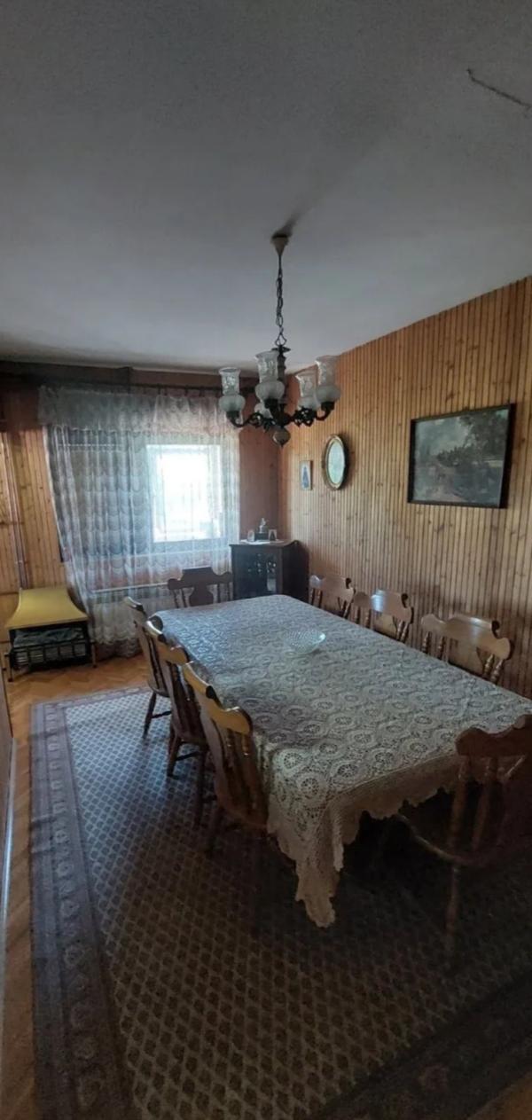 Slika 4 - Trešnja,  Kuća na prodaju, 288m2, 155.000€