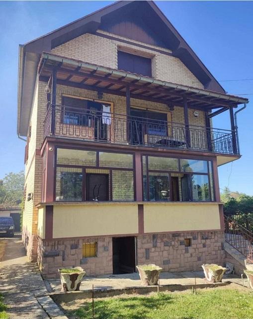 Glavna slika -Trešnja,  Kuća na prodaju, 288m2, 155.000€