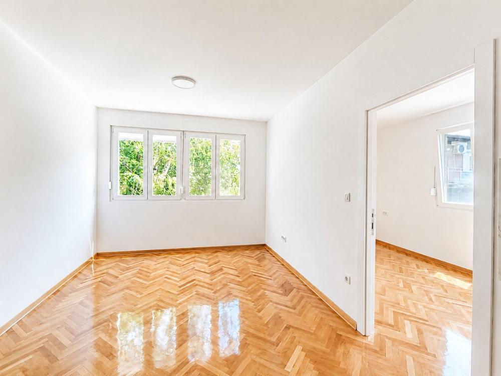 Glavna slika -Pere Cetkovica, Dvoiposoban stan na prodaju, 55m2, 167.000€