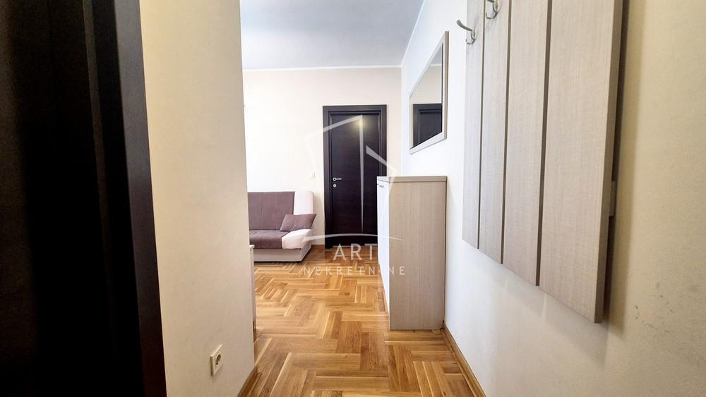 Slika 4 - Anrija Žamea, Dvosoban stan za izdavanje, 34m2, 400€