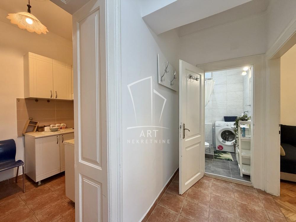 Slika 9 - Venizelosova, Jednoiposoban stan za izdavanje, 26m2, 500€