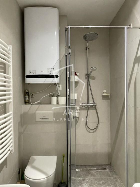 Slika 5 - Bulevar Vojvode Bojovića, Dvosoban stan za izdavanje, 38m2, 850€