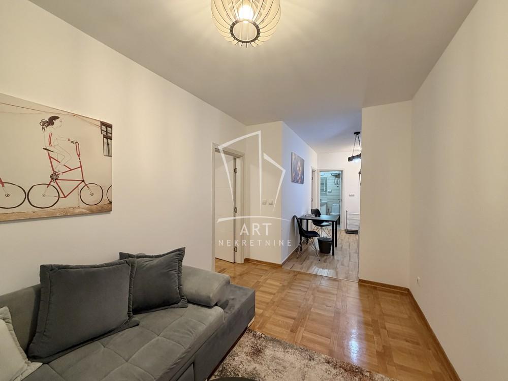 Slika 2 - Rada Neimara, Dvoiposoban stan na prodaju, 42m2, 154.000€