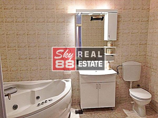 Slika 5 - Četvorosoban stan za izdavanje, 130m2, 2.500€