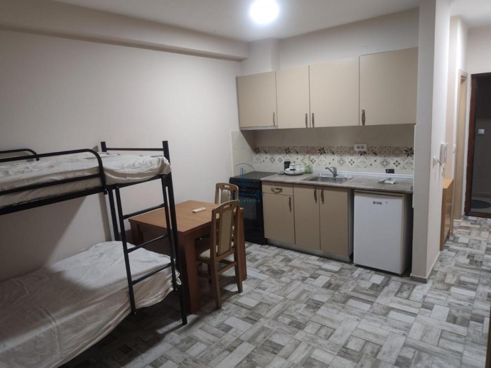 Glavna slika -Radnih akcija, Jednosoban stan za izdavanje, 25m2, 400€