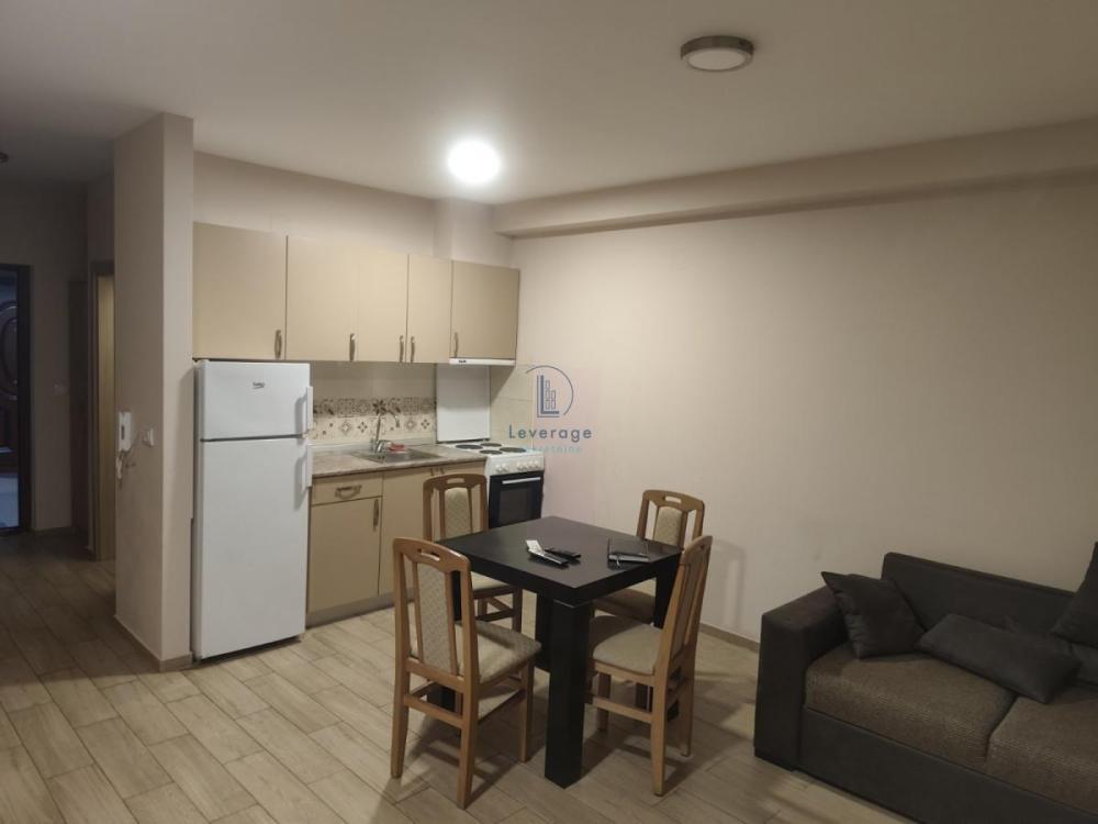 Glavna slika -Radnih akcija, Jednoiposoban stan za izdavanje, 45m2, 500€