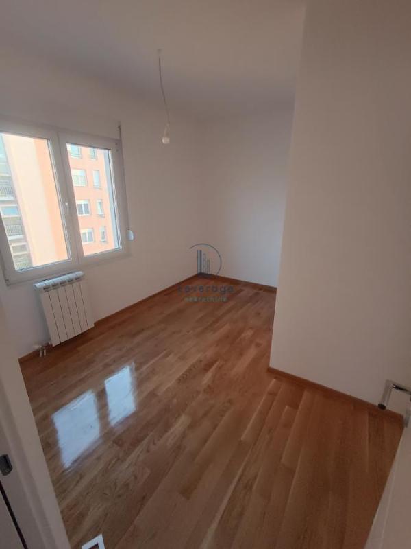Slika 5 - Milana Vukosa, Četvorosoban stan na prodaju, 117m2, 342.727€
