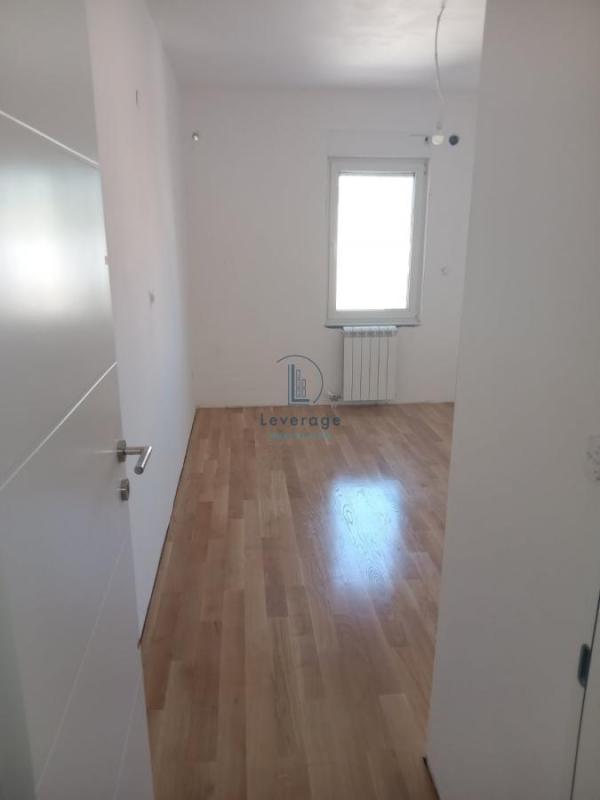 Slika 6 - Milana Vukosa, Četvorosoban stan na prodaju, 117m2, 342.727€