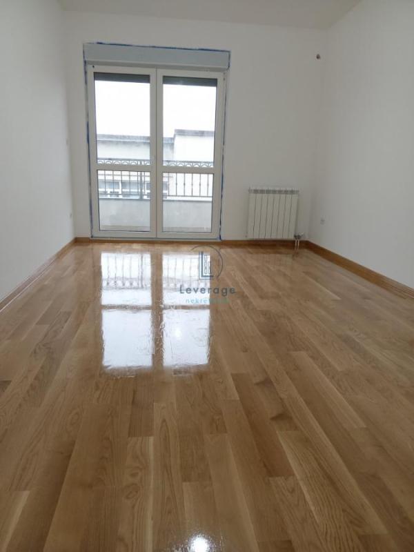 Slika 4 - Milana Vukosa, Četvorosoban stan na prodaju, 117m2, 342.727€