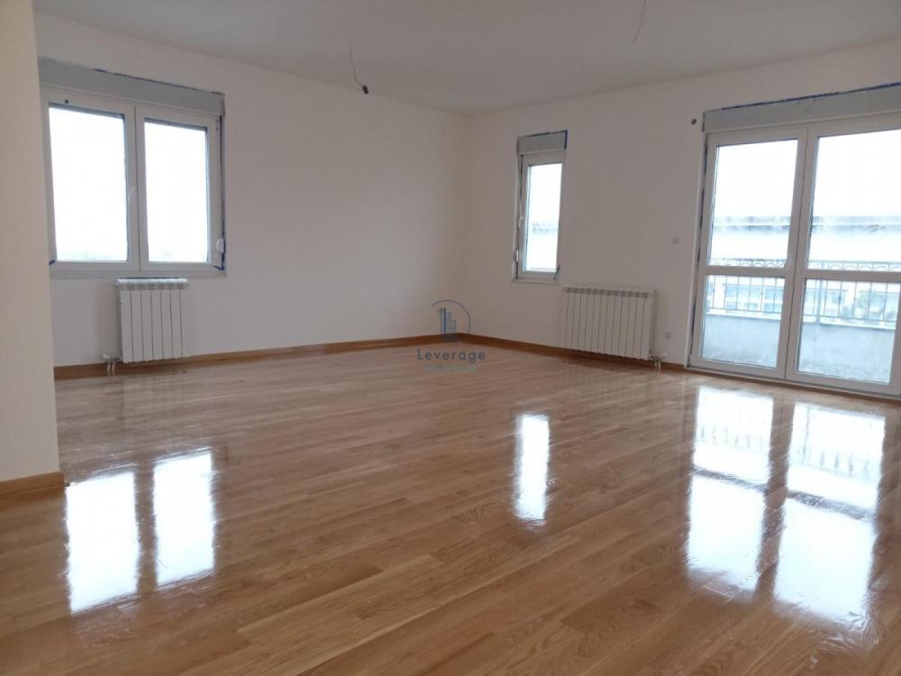 Glavna slika oglasa 404955