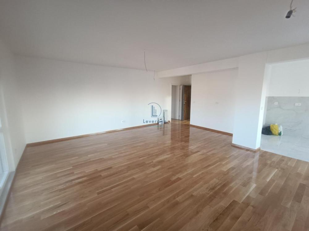 Slika 1 - Milana Vukosa, Četvorosoban stan na prodaju, 117m2, 342.727€