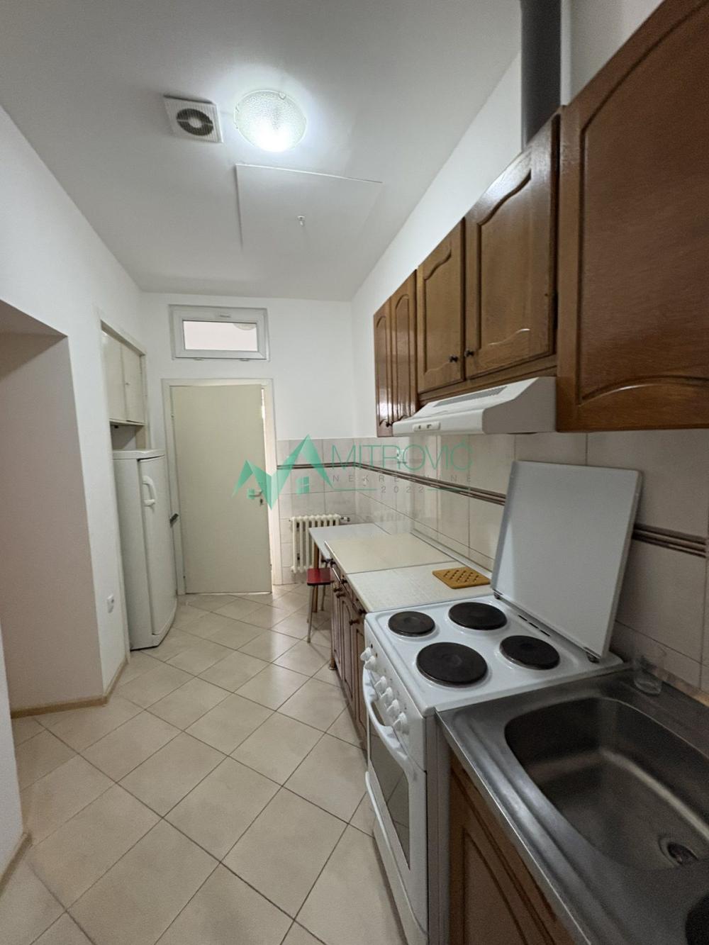 Slika 1 - Jednoiposoban stan za izdavanje, 28m2, 300€