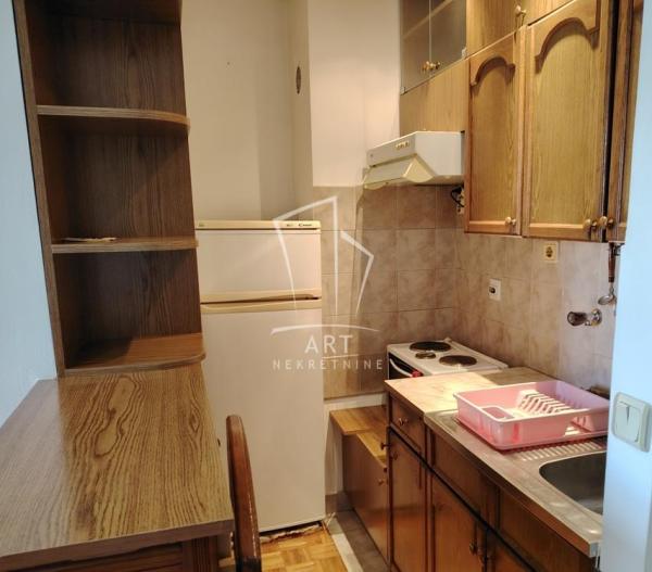 Slika 2 - Klare Cetkin, Jednosoban stan za izdavanje, 26m2, 450€