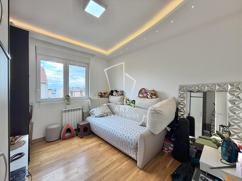 Slika 7 - Miodraga Petrovića Čkalje, Trosoban stan na prodaju, 90m2, 295.000€