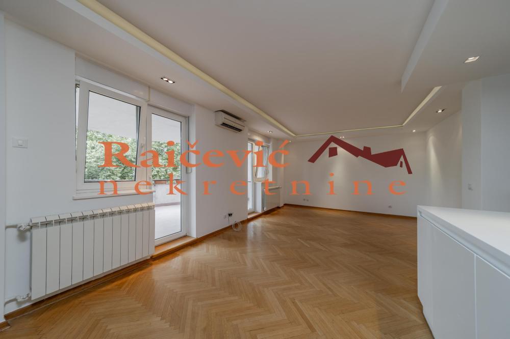 Slika 3 - Blagoja Parovica, Trosoban stan za izdavanje, 102m2, 1.300€