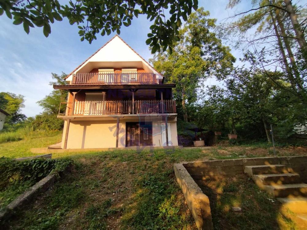 Slika 11 - Banoštor,  Kuća na prodaju, 123m2, 96.820€