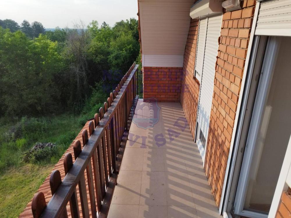Slika 9 - Banoštor,  Kuća na prodaju, 123m2, 96.820€