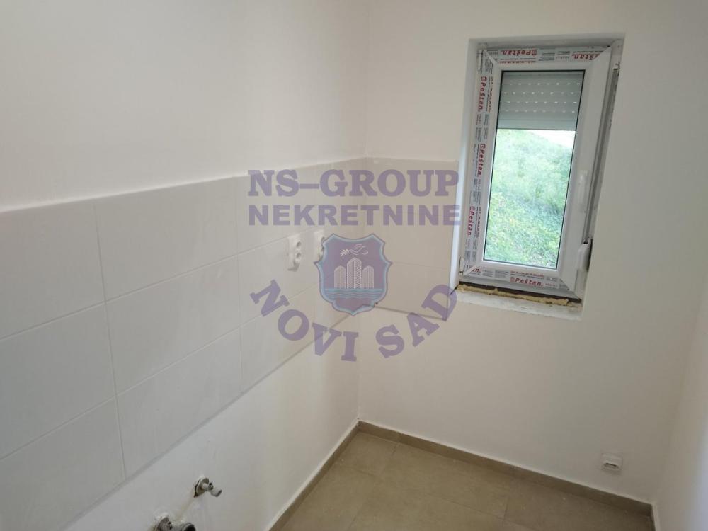 Slika 2 - Banoštor,  Kuća na prodaju, 123m2, 96.820€