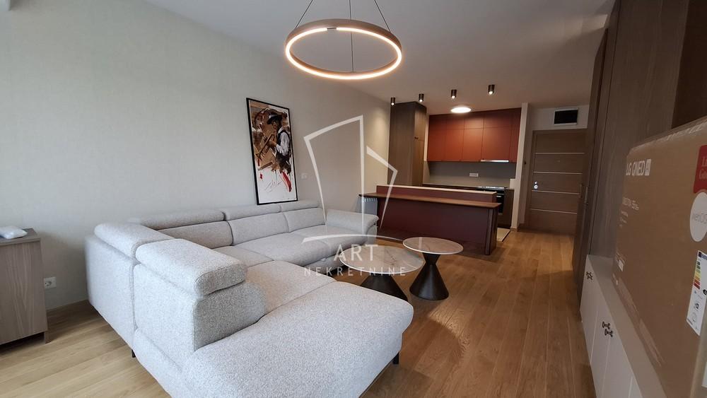 Slika 1 - Tadije Sondermajera, Dvosoban stan za izdavanje, 57m2, 1.100€