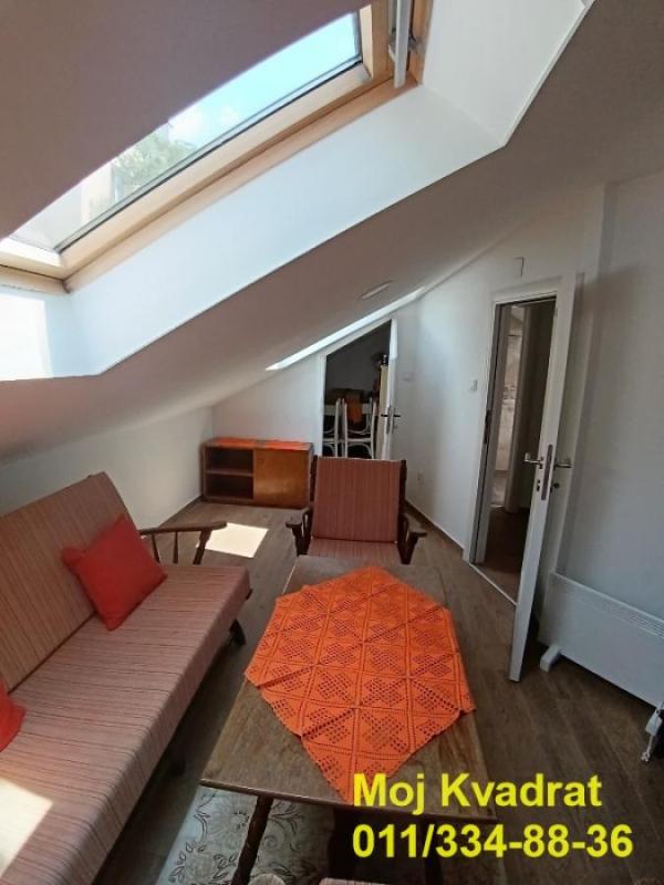 Slika 9 - Četvorosoban stan za izdavanje, 121m2, 1.000€