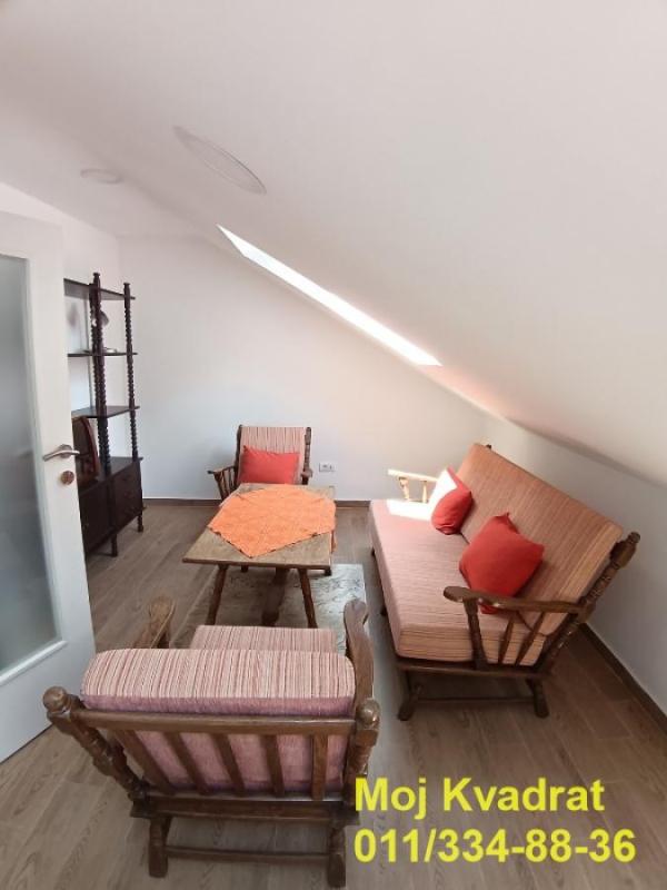 Slika 8 - Četvorosoban stan za izdavanje, 121m2, 1.000€