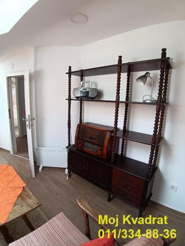 Slika 10 - Četvorosoban stan za izdavanje, 121m2, 1.000€