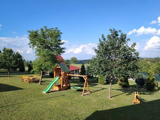 Slika 6 - Sremski Karlovci-Banstol,  Kuća na prodaju, 300m2, 900.000€