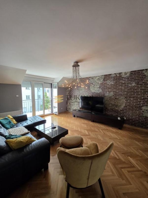 Glavna slika -Petosoban stan na prodaju, 156m2, 400.000€