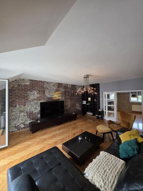 Slika 1 - Petosoban stan na prodaju, 156m2, 400.000€