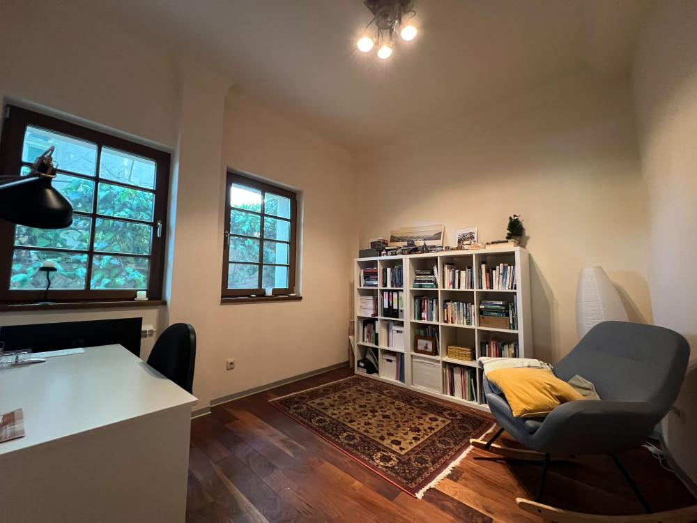 Slika 8 - Tolstojeva, Petosoban stan za izdavanje, 220m2, 3.200€