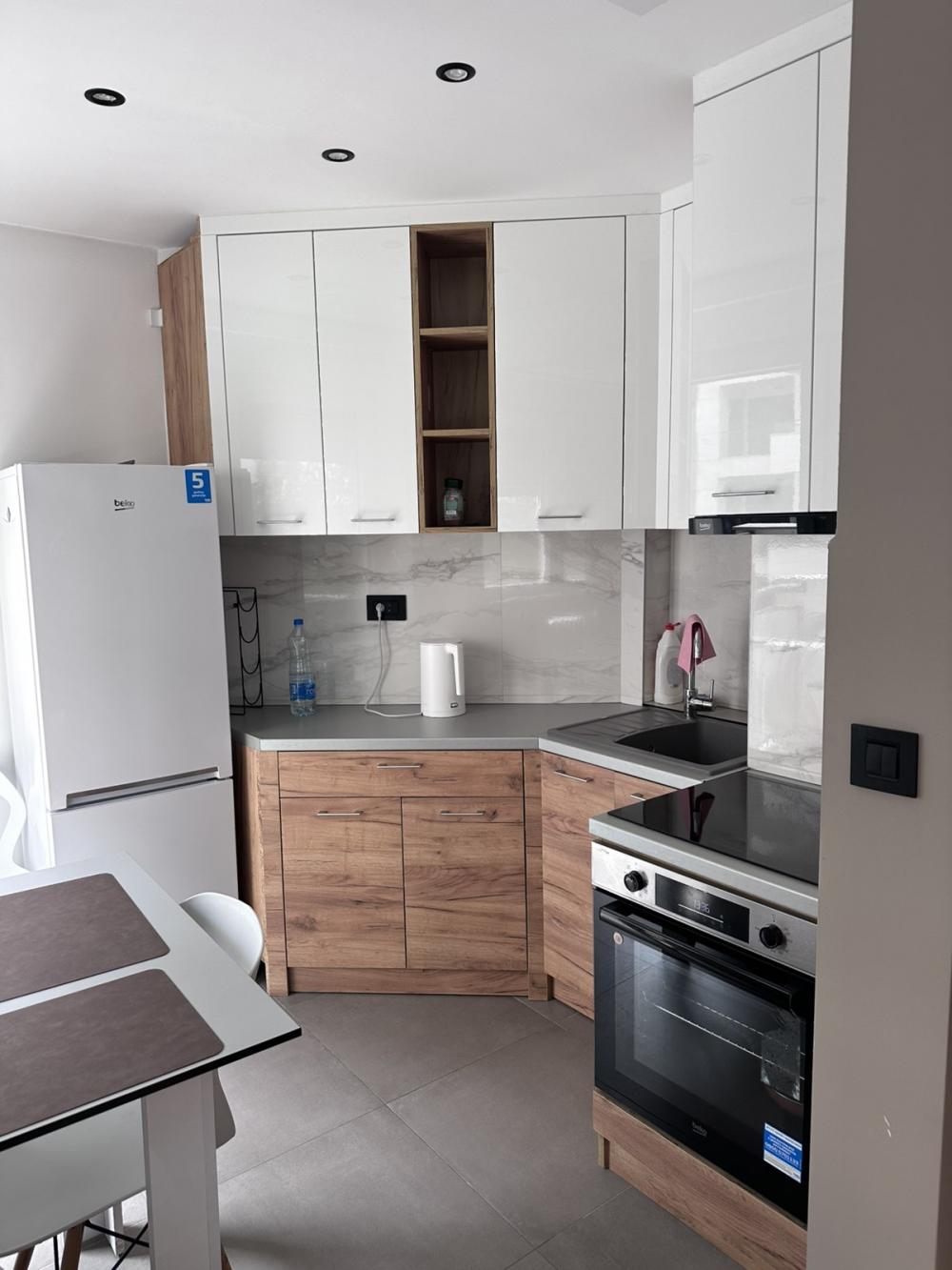 Slika 3 - Vojvode Milenka, Dvosoban stan za izdavanje, 56m2, 900€