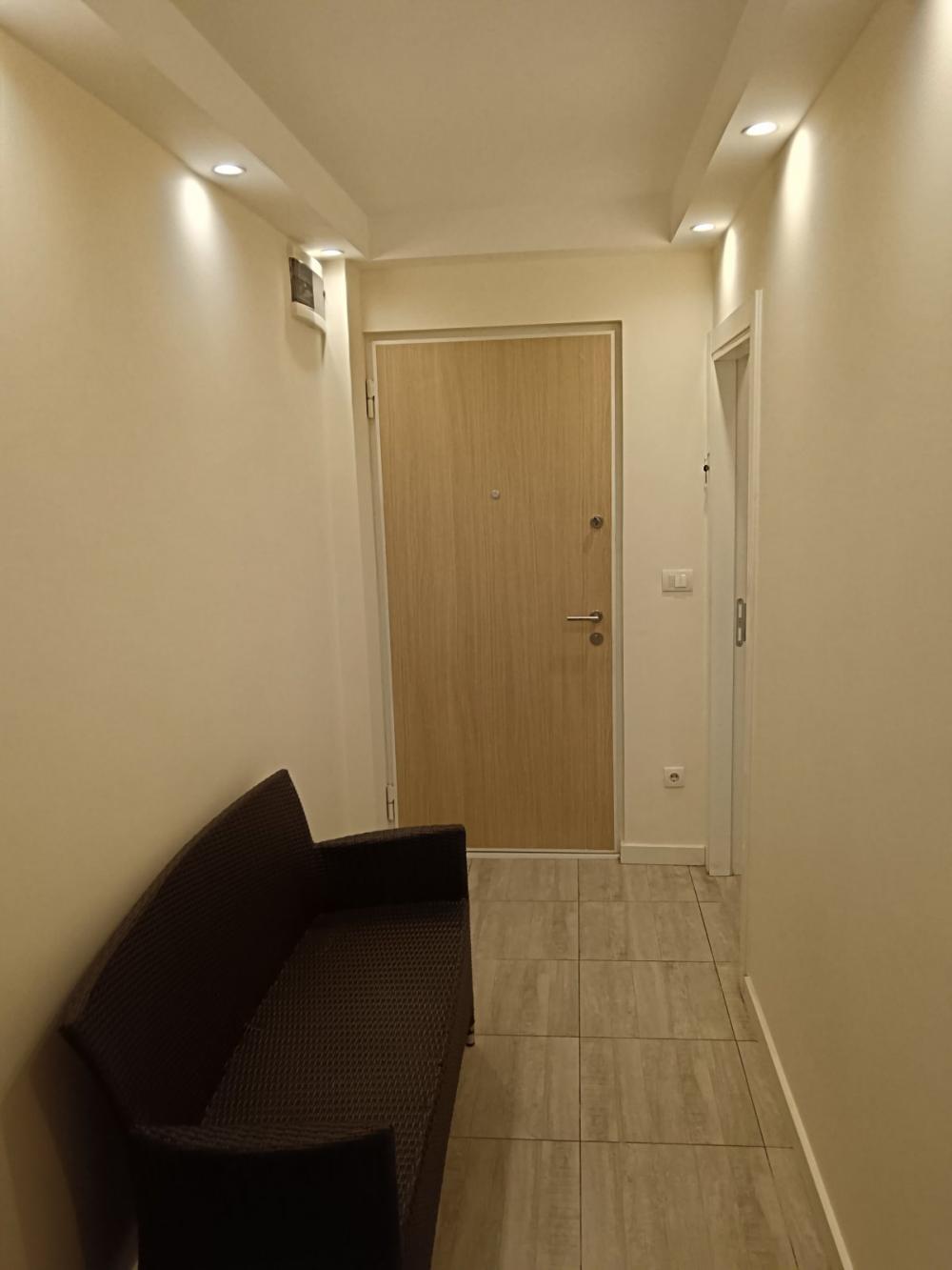 Slika 5 - Kronštatska, Dvosoban stan za izdavanje, 60m2, 750€
