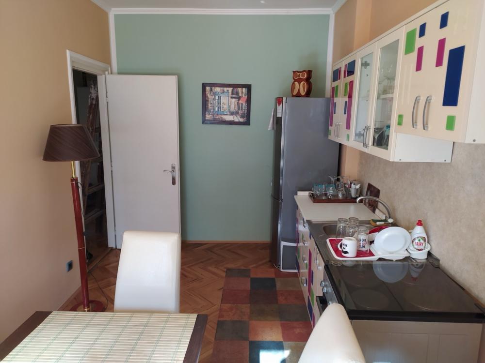 Slika 8 - Obrenovićeva, Dvosoban stan za izdavanje, 70m2, 400€