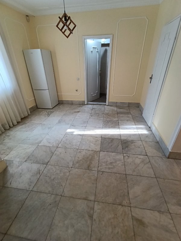 Slika 8 - Šumatovačka,  Lokal za izdavanje, 43m2, 1.400€
