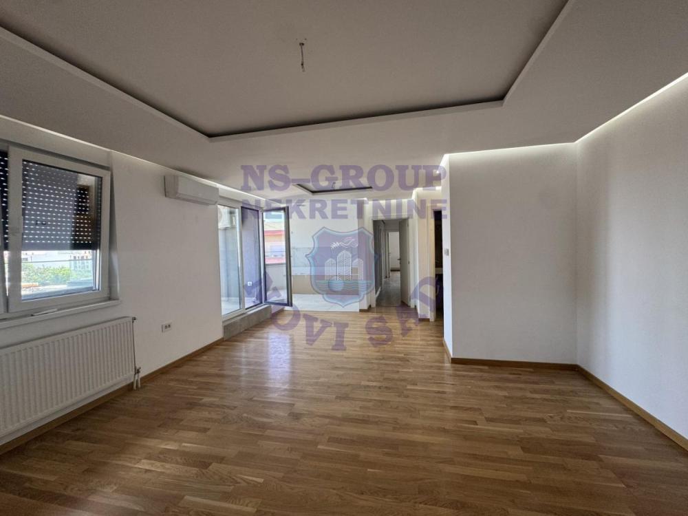Glavna slika -Četvorosoban stan na prodaju, 101m2, 278.100€