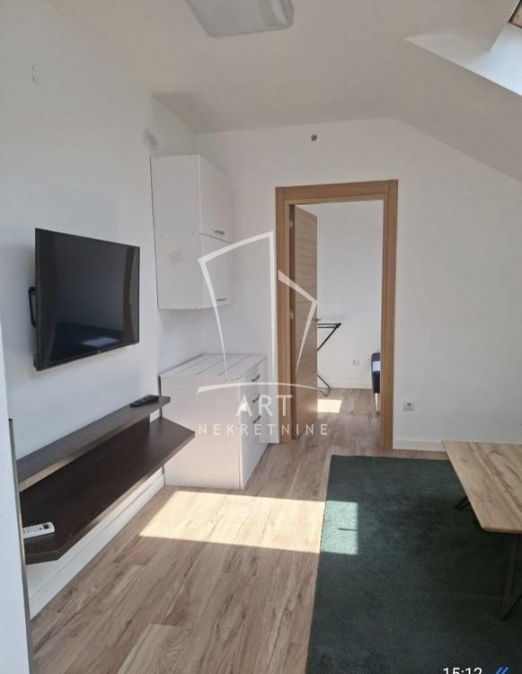 Slika 1 - Milisava Đurovića, Trosoban stan za izdavanje, 35m2, 500€