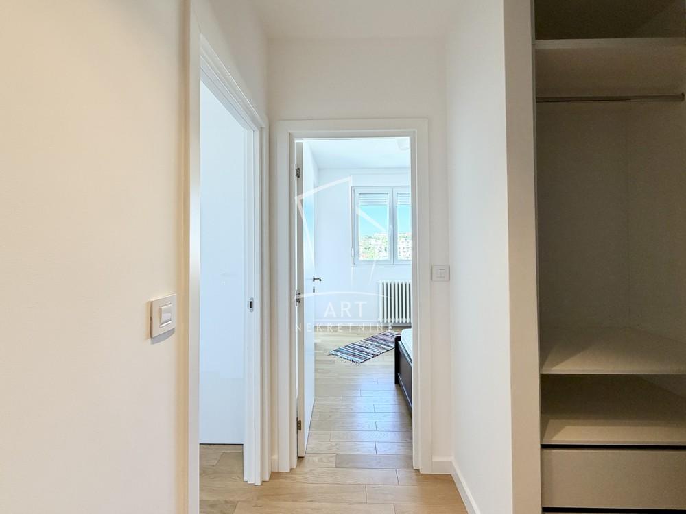 Slika 6 - Vojvode Brane, Trosoban stan za izdavanje, 62m2, 900€