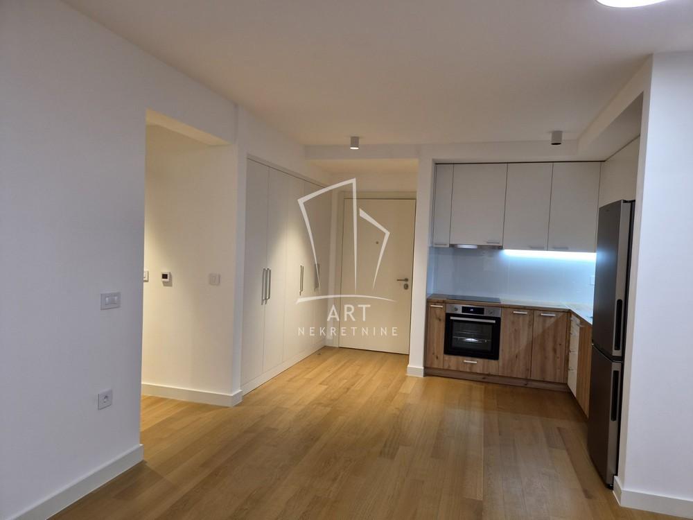 Slika 3 - Batutova, Dvosoban stan za izdavanje, 55m2, 800€
