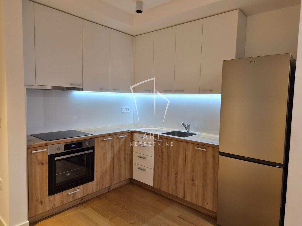 Slika 2 - Batutova, Dvosoban stan za izdavanje, 55m2, 800€