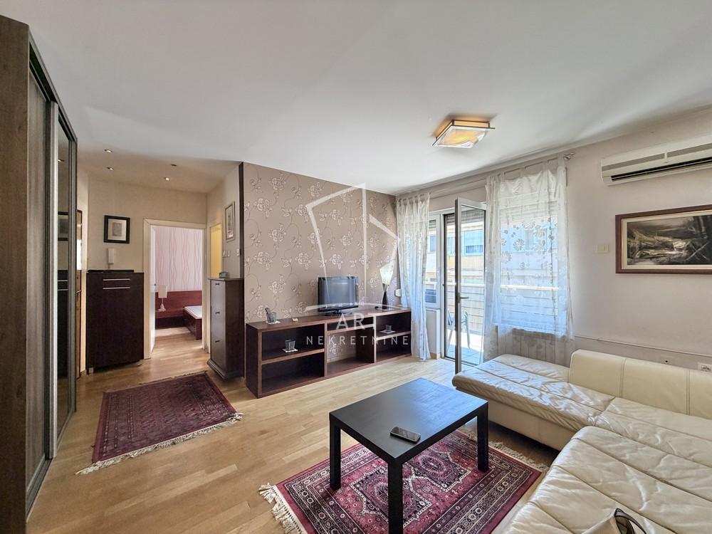 Slika 1 - Krunska, Dvosoban stan na prodaju, 60m2, 250.000€