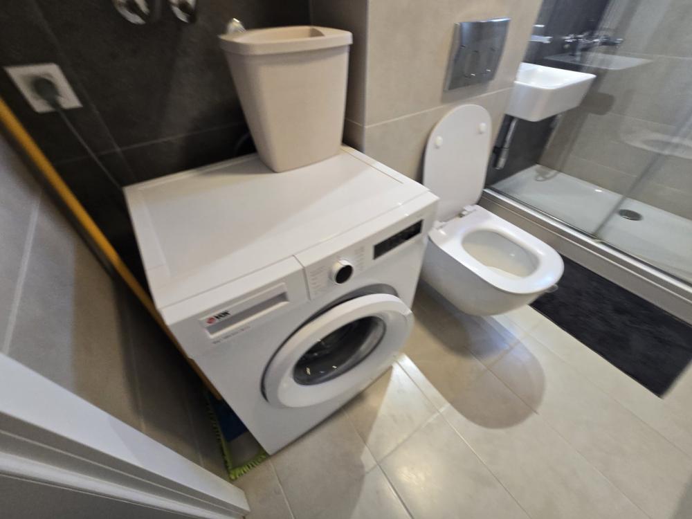 Slika 8 - Admirala Vukovića, Dvosoban stan za izdavanje, 48m2, 450€