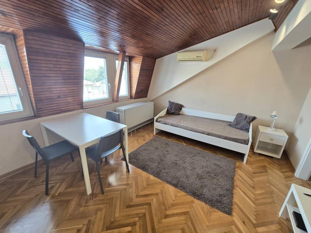 Slika 3 - Admirala Vukovića, Dvosoban stan za izdavanje, 48m2, 450€