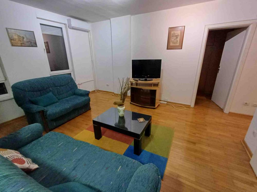 Slika 1 - Mileve Marić Ajnštajn, Dvosoban stan za izdavanje, 52m2, 550€